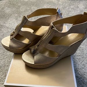 Michael Kors Damita Gold Wedge (8.5)